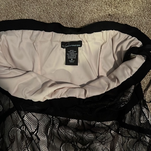 Strapless lace knee length - Picture 5 of 5